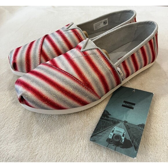 Women's Toms NEW size 7.5 Red/White Holiday Candy Cane Print Glitter Slip On - Picture 1 of 10
